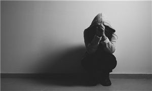 教育部將抑郁癥篩查納入學(xué)生健康體檢 心理咨詢行業(yè)市場(chǎng)發(fā)展現(xiàn)狀和前景分析報(bào)告
