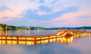 《粵港澳大灣區(qū)文化和旅游發(fā)展規(guī)劃》)2022年實(shí)施推進(jìn)會(huì)在線舉行 文化旅游行業(yè)市場(chǎng)深度分析