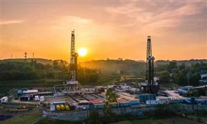 氣量突破600億立方米 我國(guó)首個(gè) 日產(chǎn)頁(yè)巖氣約2300萬(wàn)立方米