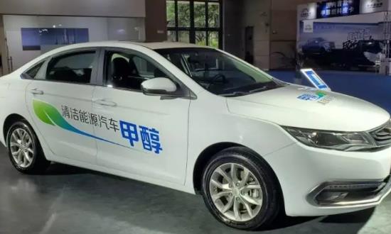 甲醇汽車(chē)迎新發(fā)展機(jī)遇 甲醇燃料汽車(chē)行業(yè)現(xiàn)狀分析