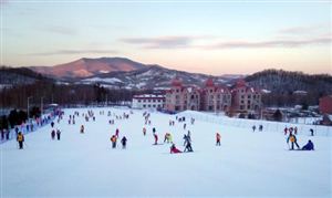 冰雪旅游正處在歷史性爆發(fā)前夜 冰雪旅游行業(yè)發(fā)展分析2024