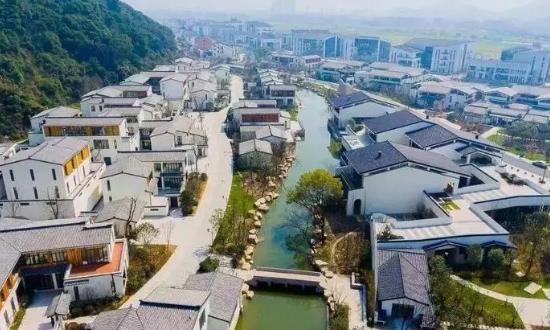 2024特色小鎮(zhèn)產(chǎn)業(yè)現(xiàn)狀與發(fā)展規(guī)劃：差異化發(fā)展道路是動能