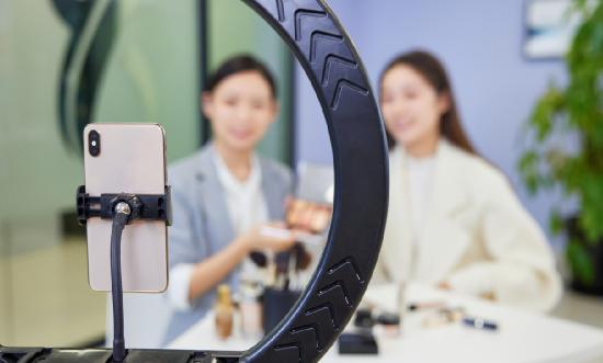 2024年直播帶貨行業(yè)發(fā)展現(xiàn)狀調(diào)研：北京擬禁止直播帶貨保健品